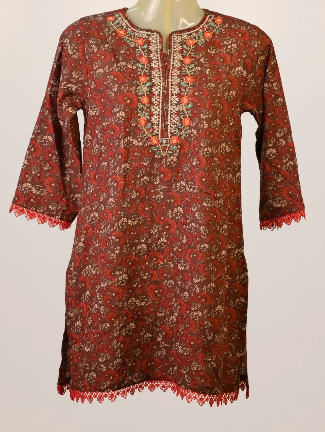 Autumn Bloom Kurti with Lace Border & Floral Neck Embroidery
