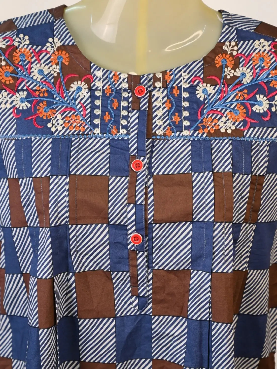 Rustic Checks Kurti with Floral Embroidery & Button Detailing